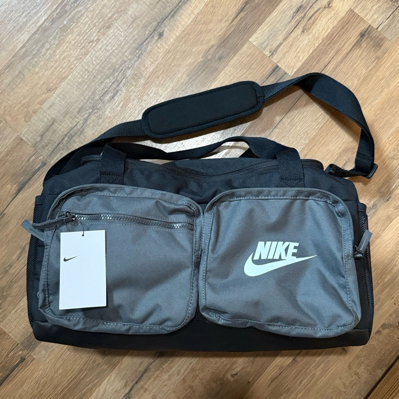 Nike Nike Duffel Bag Size ONE SIZE - 1 Thumbnail