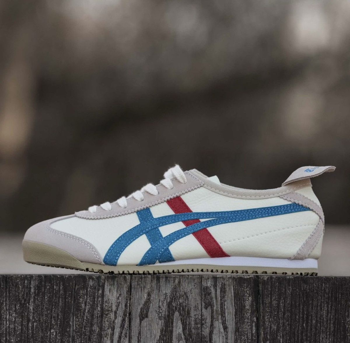 Asics Vintage Shoes Onitsuka Tiger Mexico 66 Kill Bill Asics Rare Size US 10.5 / EU 43-44 - 4 Thumbnail