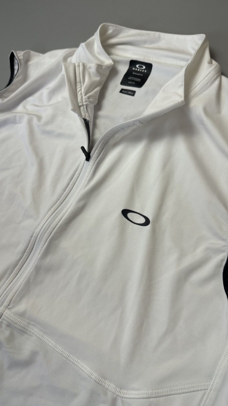 Oakley Oakley Sleeveless top running shirt Size US L / EU 52-54 / 3 - 2 Thumbnail