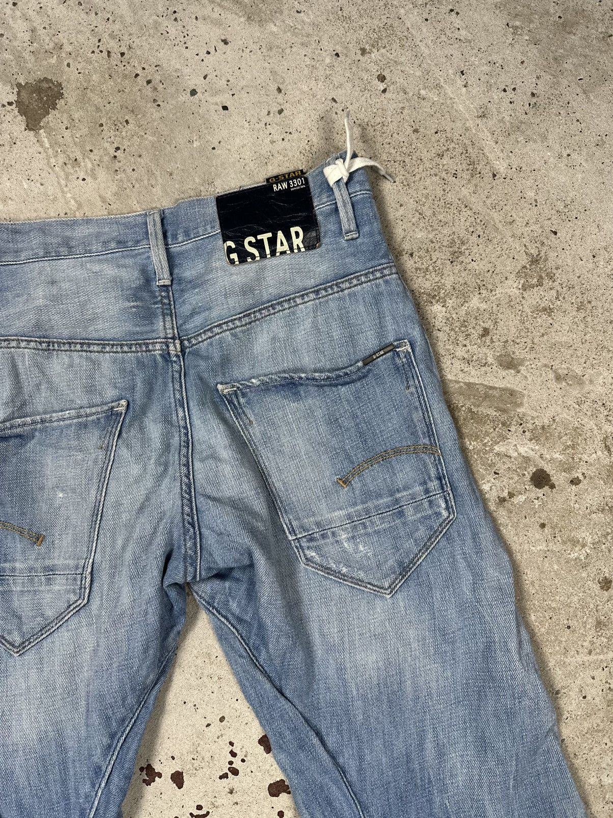 G-Star × Japanese Brand × Vintage Vintage Y2K G Star Raw 3301 Distressed Tapered Denim Jeans Size US 31 - 12 Thumbnail