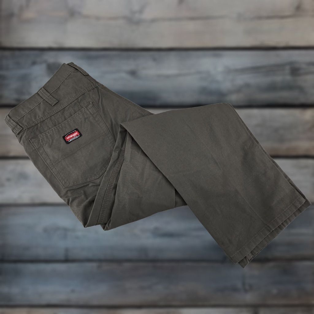 Wrangler Wrangler Workwear Pants 38x30 Green Ripstop Cotton Mens Straight Leg Pants Size US 38 / EU 54 - 1 Thumbnail