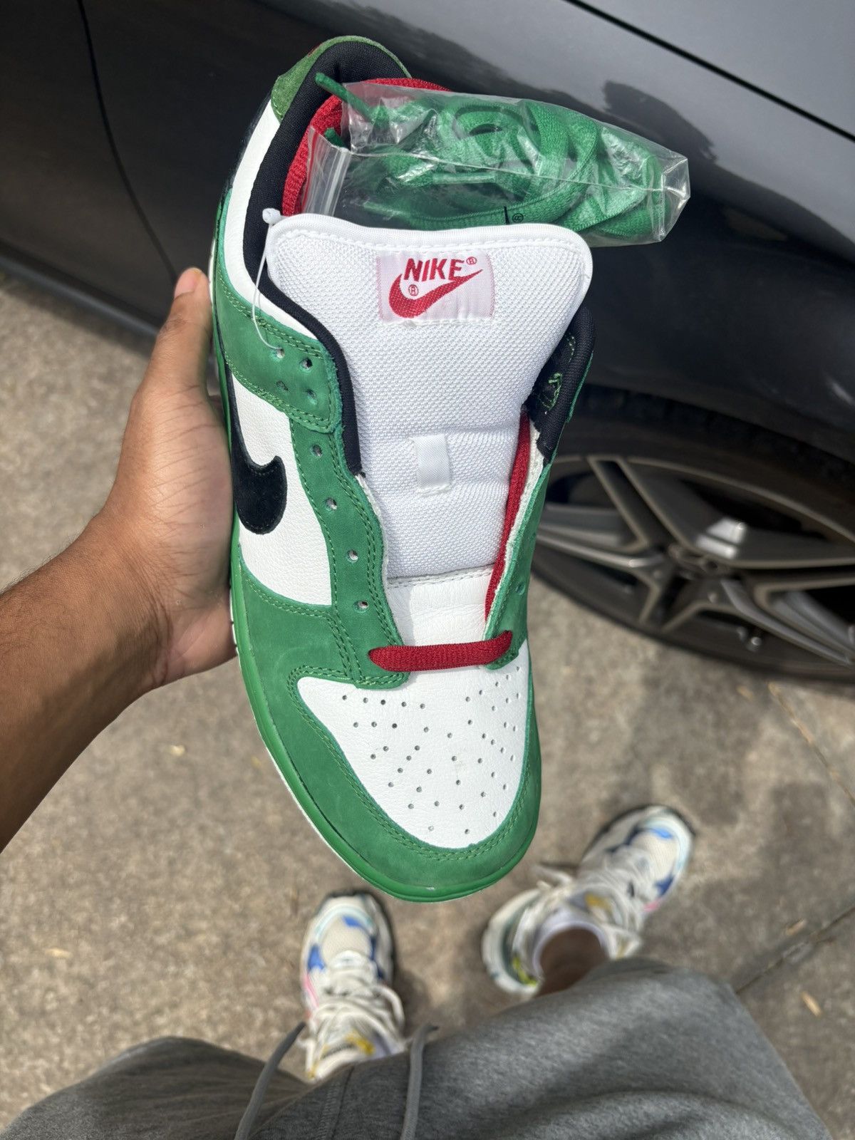 Nike × Nike SB Nike SB Dunk Low Heineken 2003 Size US 10 / EU 43 - 3 Thumbnail