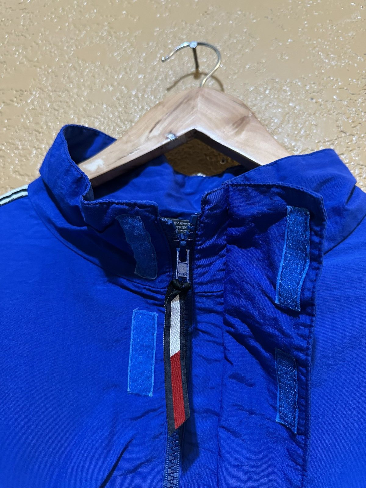 Tommy Hilfiger × Vintage 📌 vintage Tommy Hilfiger windbreaker jacket large Size US L / EU 52-54 / 3 - 5 Thumbnail