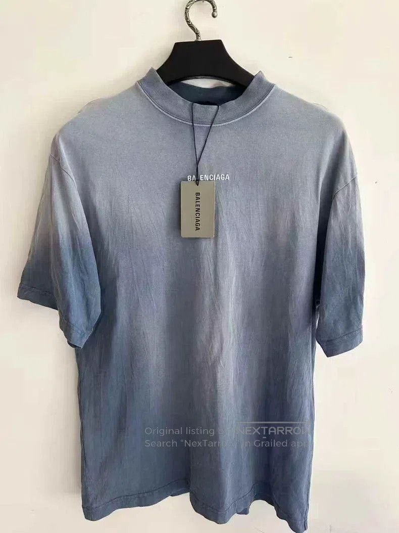 Balenciaga Balenciaga Mist Blue Short Sleeve T-Shirt Size US XS / EU 42 / 0 - 1 Thumbnail
