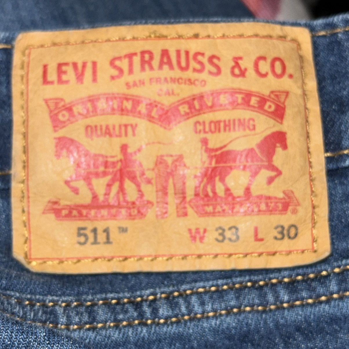 Levi's Levi’s 511 Slim Fit Jeans 31/30 Size US 31 - 8 Thumbnail