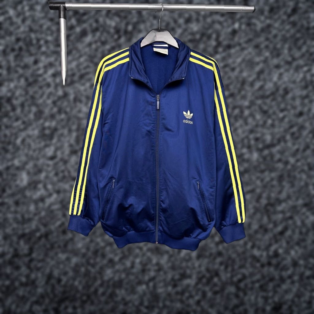 Adidas VINTAGE Adidas Track Jacket Mens XL Blue Retro Full Zip Adidas Originals Shirt Jacket Mens XL Blue Track Jacket Mens XL Blue Track Jacket Mens XL Blue Size US XL / EU 56 / 4 - 1 Thumbnail