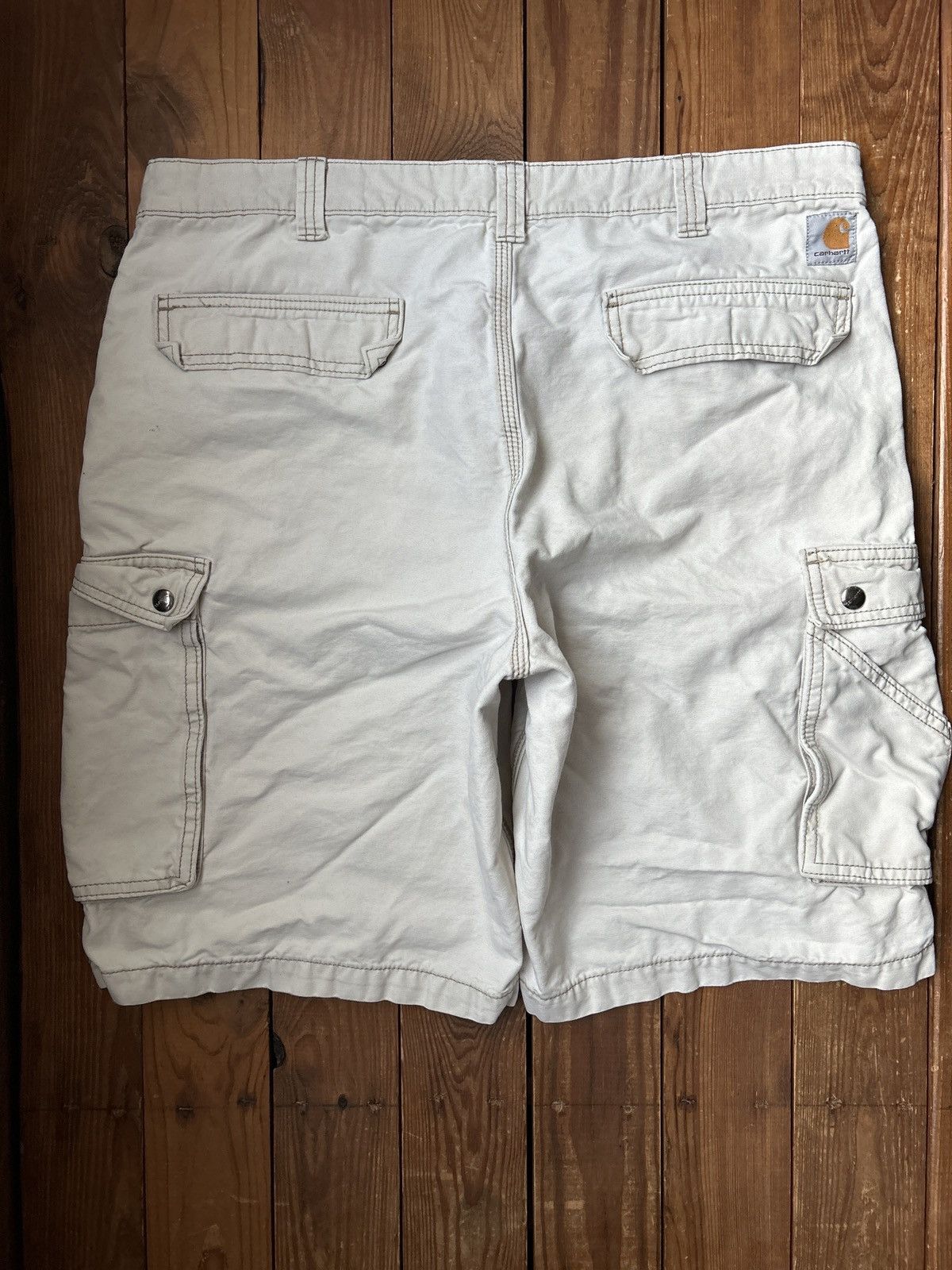 Carhartt Vintage Y2K Carhartt White Tan Cargo Shorts Size US 36 / EU 52 - 1 Thumbnail
