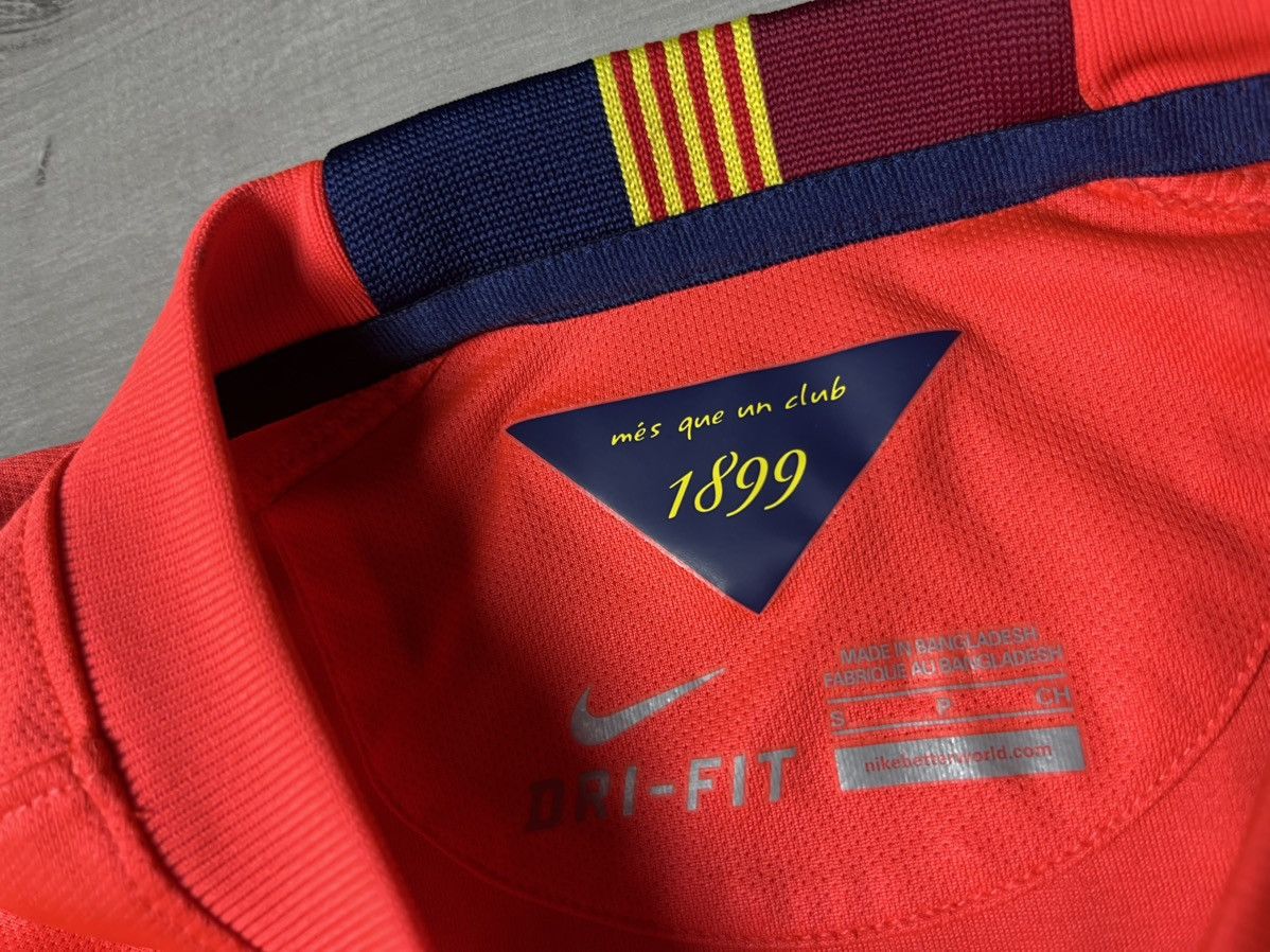 Nike Barcelona 2014 2015 Away Jersey Shirt Nike size Small Size US S / EU 44-46 / 1 - 5 Thumbnail