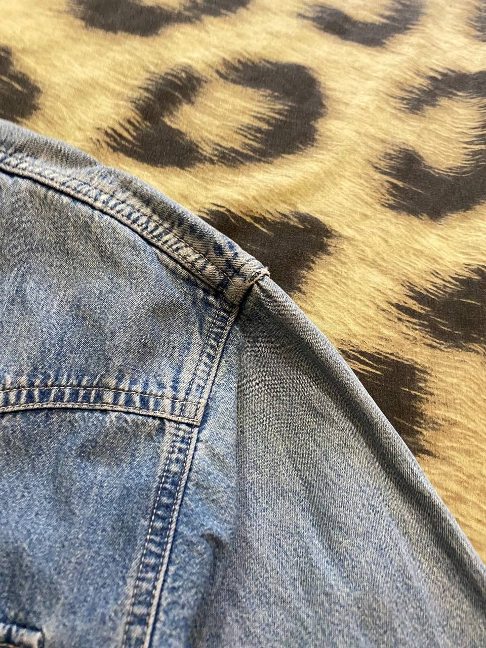 Levi's vintage denim jacket Levi's Y2K blue Size US M / EU 48-50 / 2 - 12 Thumbnail