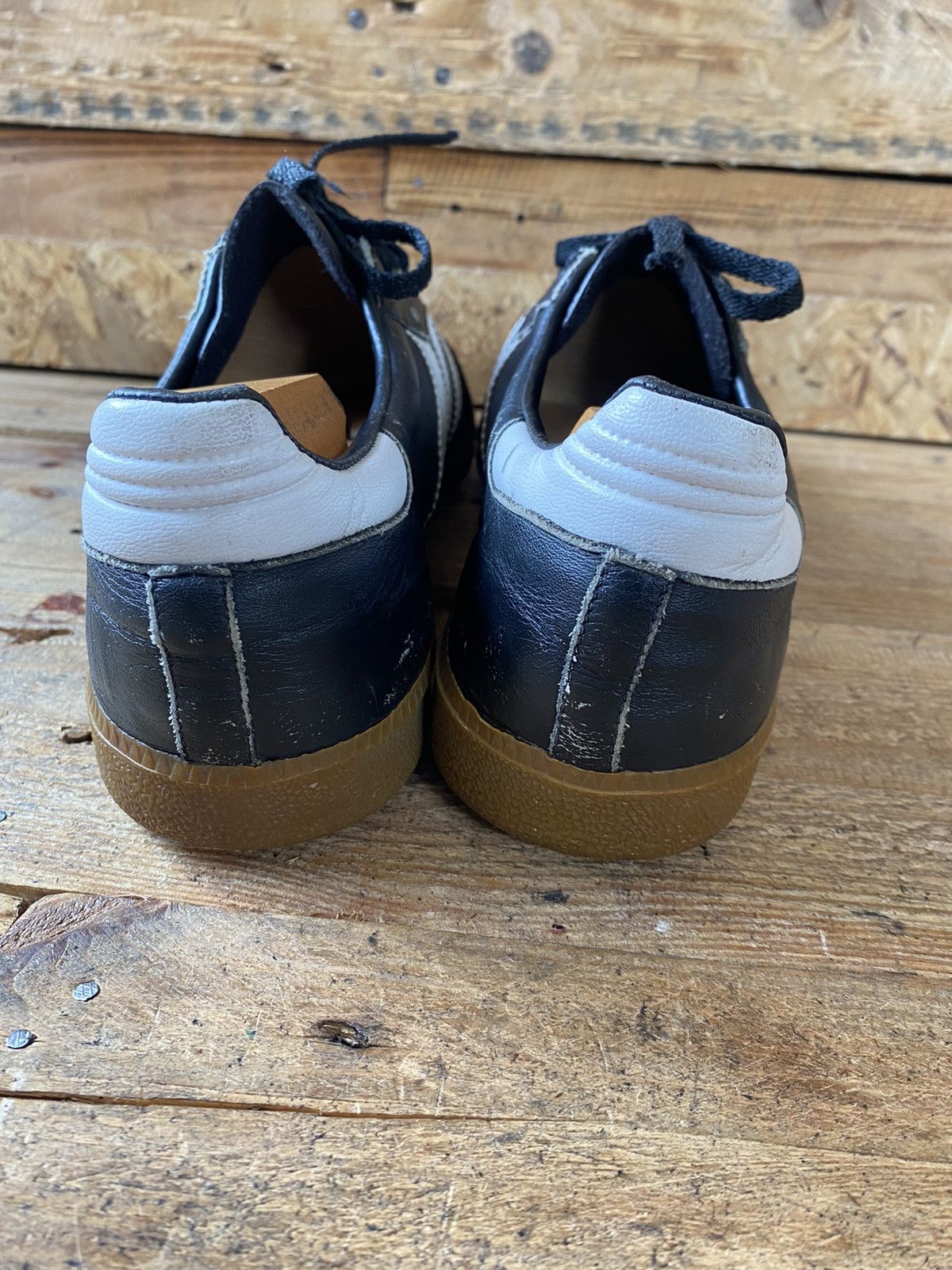 Vintage Vintage adidas samba made in yugoslavia uk sz 7 Size US 8 / EU 41 - 4 Thumbnail