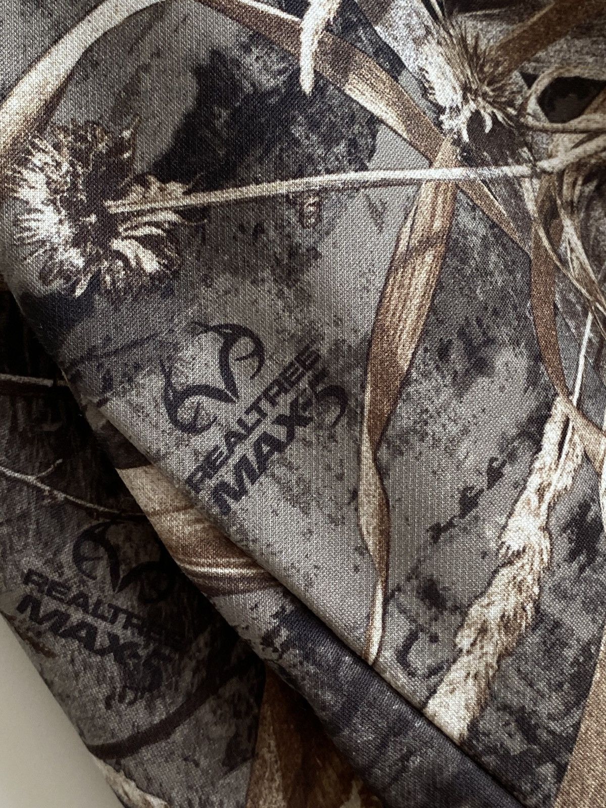 Realtree Realtree Camo Long Sleeve Vintage Streetwear Size US L / EU 52-54 / 3 - 4 Thumbnail