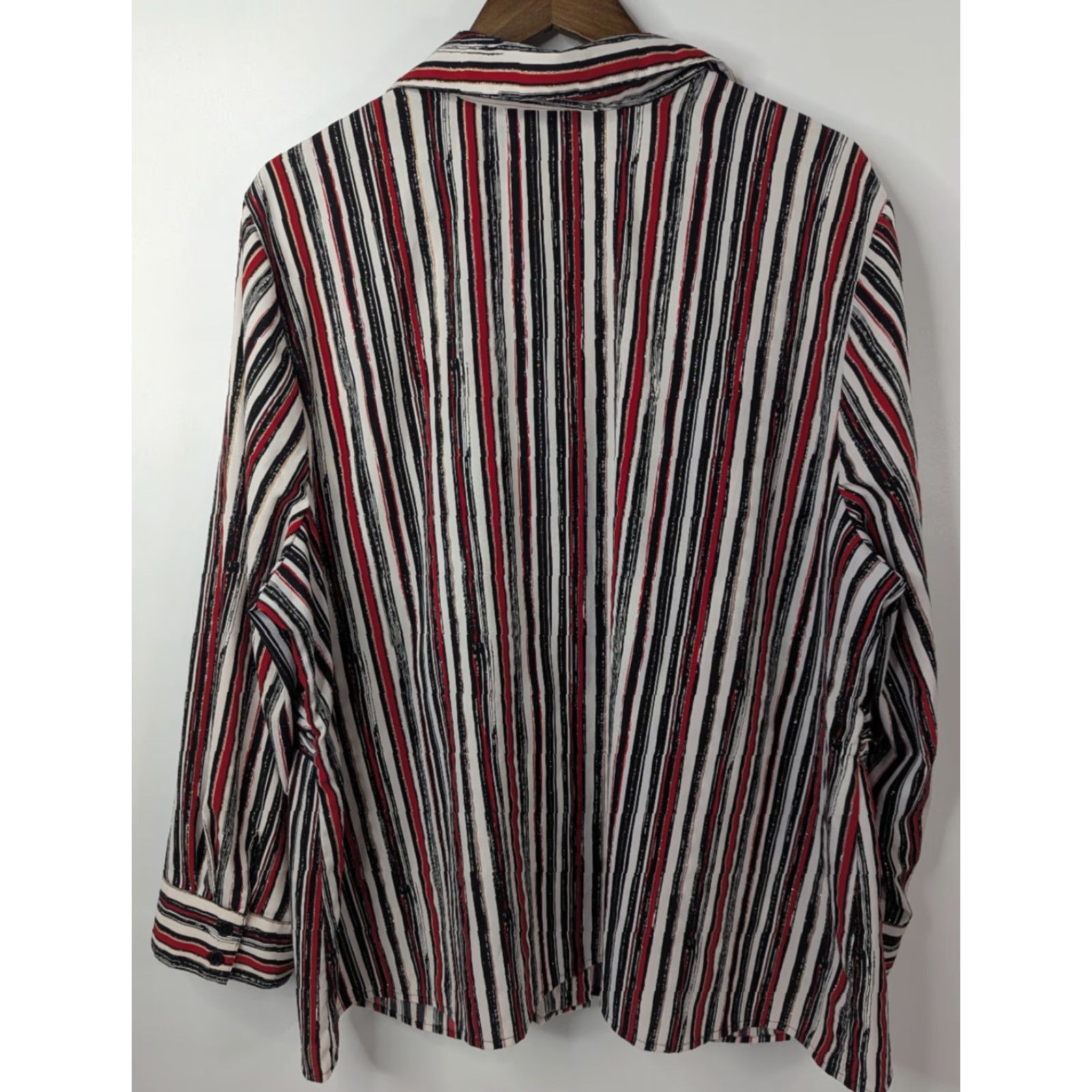 Vintage Maggie Barnes Shirt 2X Womens Red Stripe Button Front Stretch V-Neck Long Sleeve Casual Size XXL / US 16-18 / IT 52-54 - 4 Thumbnail