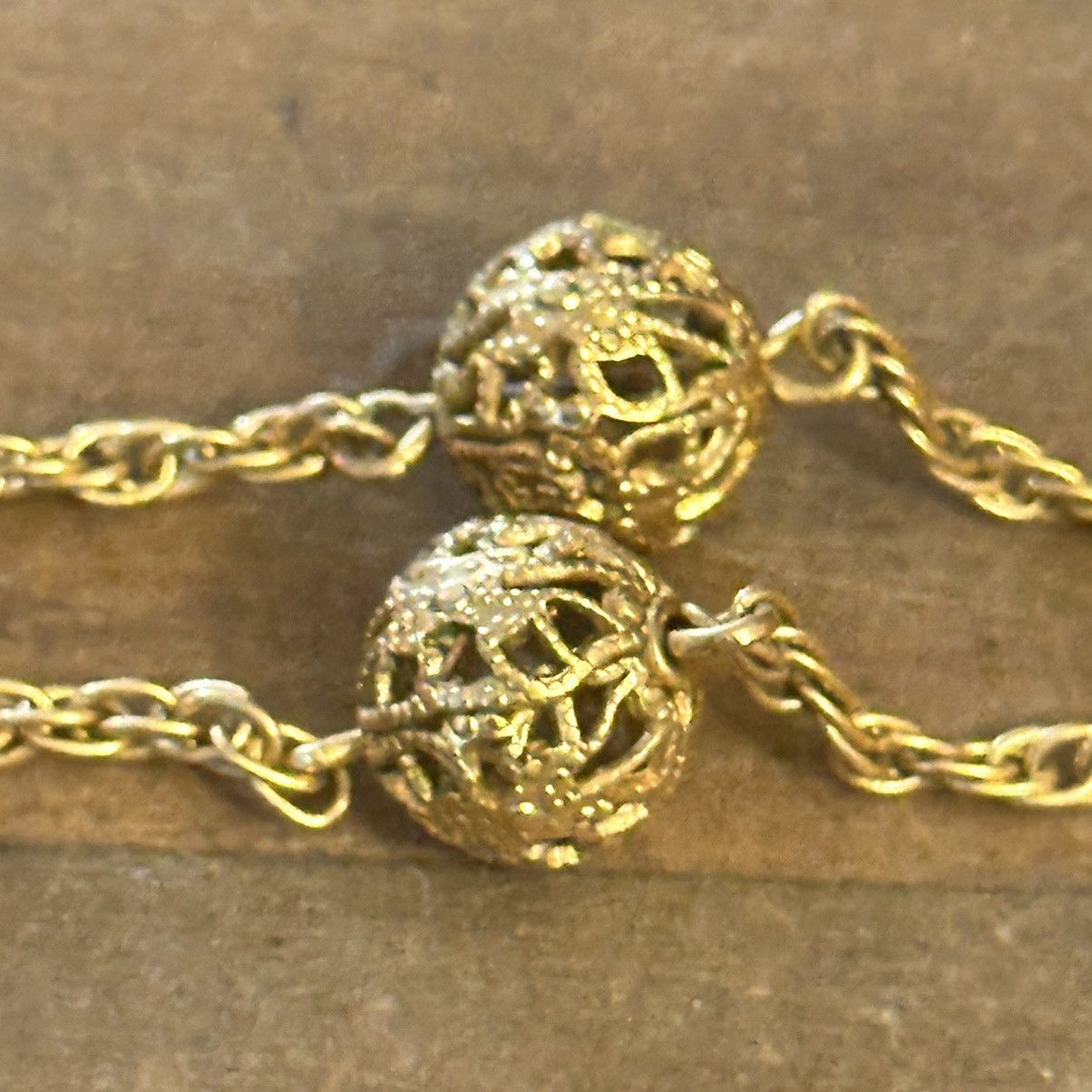 Vintage Vintage gold tone filigree bead station chain necklace Size ONE SIZE - 3 Thumbnail