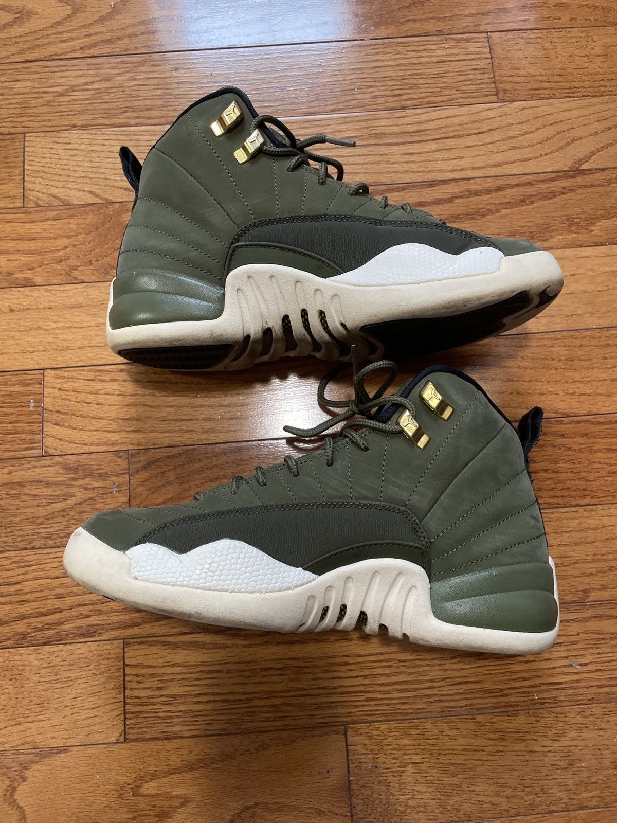 Jordan Brand Air jordan 12 olive greens Size US 5.5 / IT 35.5 - 5 Thumbnail