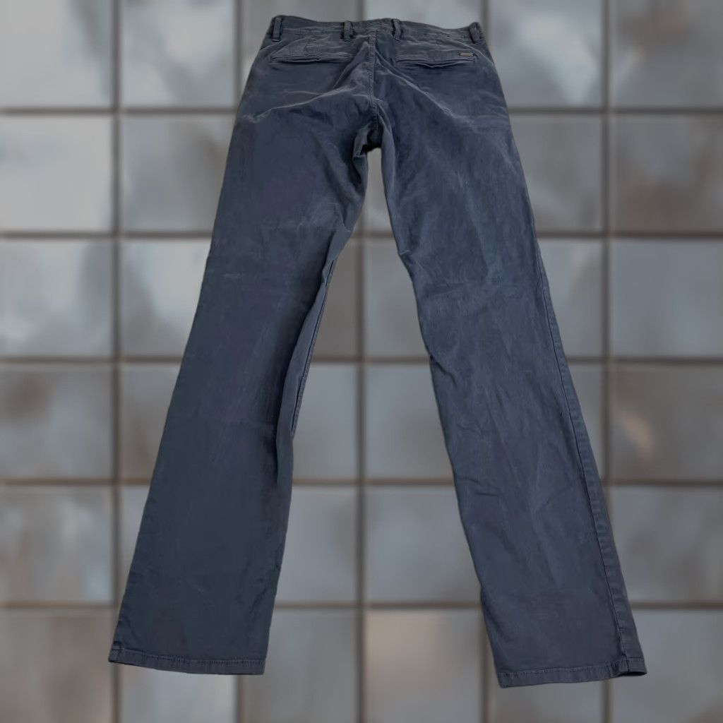 Hugo Boss Hugo Boss Slim Chino Trousers Mens 30 Blue Stretch 5-Pocket Logo Casual Business Formal Workwear Trousers Style: Chino Size US 30 / EU 46 - 1 Thumbnail