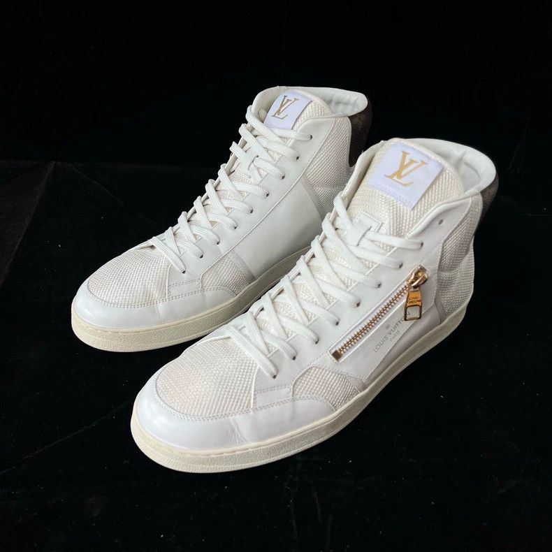 Louis Vuitton Louis Vuitton White Zipper High Top Board Shoes Size US 9.5 / EU 42-43 - 1 Thumbnail