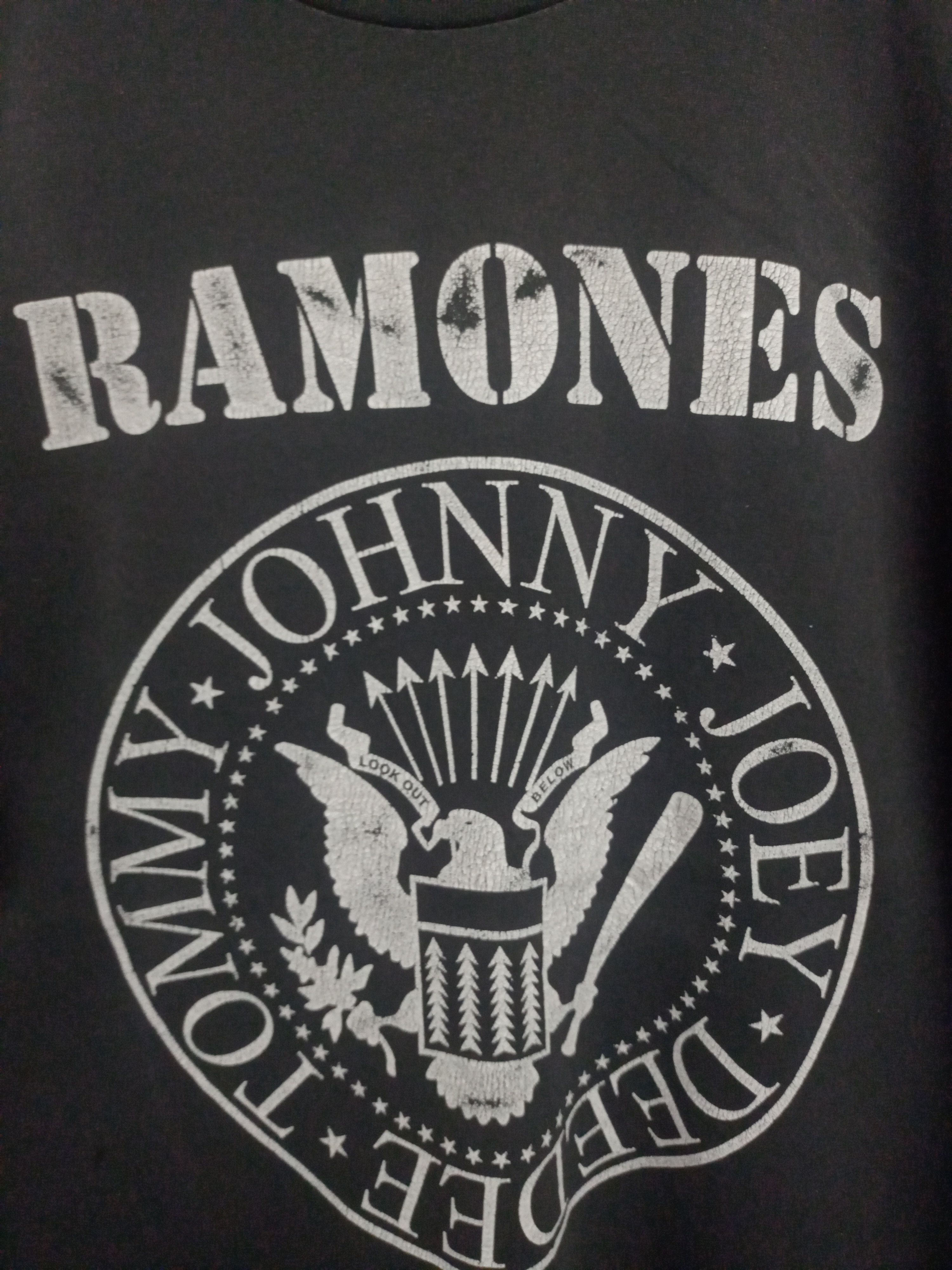 Band Tees Vintage ramones tee Size US XL / EU 56 / 4 - 6 Thumbnail