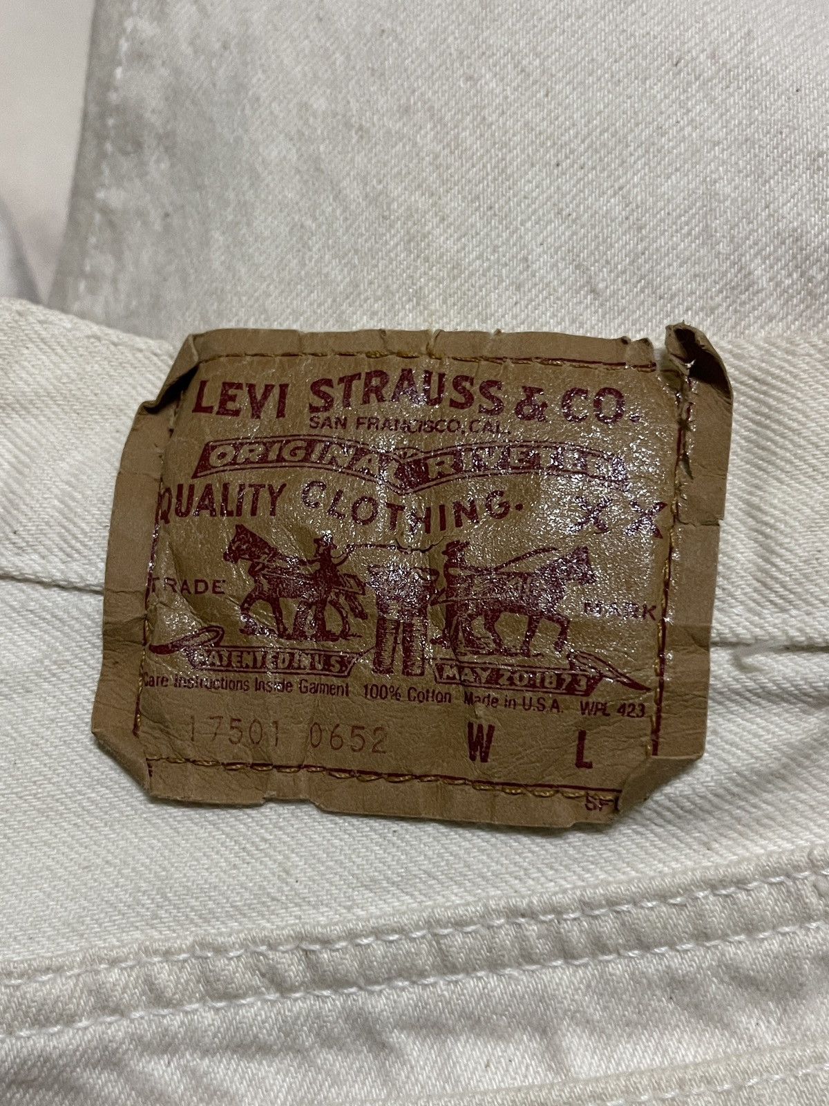 Levi's × Vintage Levi’s Curve Women Cream Jeans Size 28" / US 6 / IT 42 - 17 Thumbnail