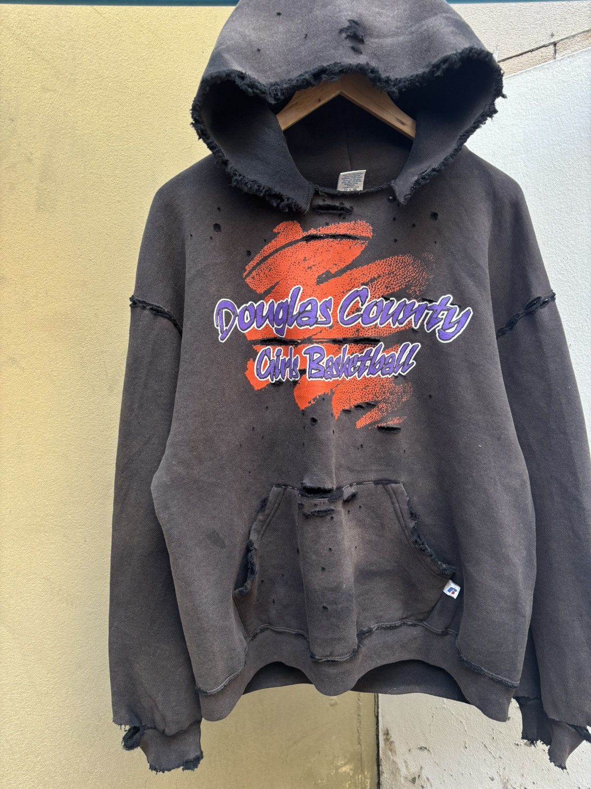 Vintage Faded Distressed Thrashed Russell Hoodie Douglas County ERD Size US L / EU 52-54 / 3 - 6 Thumbnail