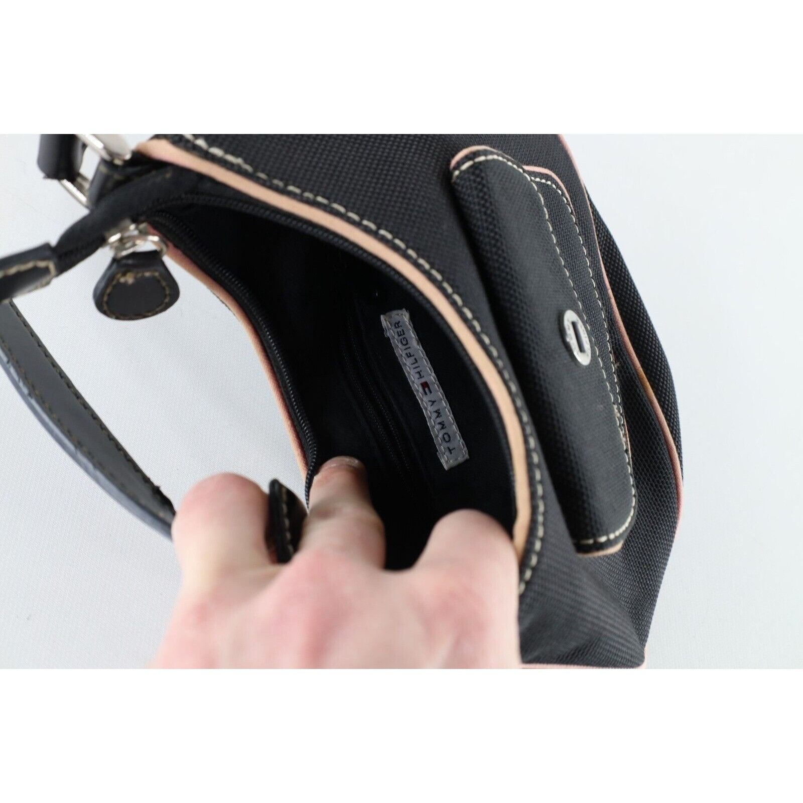 Tommy Hilfiger × Vintage Vintage 90s Y2K Tommy Hilfiger Spell Out Babydoll Handbag Size ONE SIZE - 4 Thumbnail