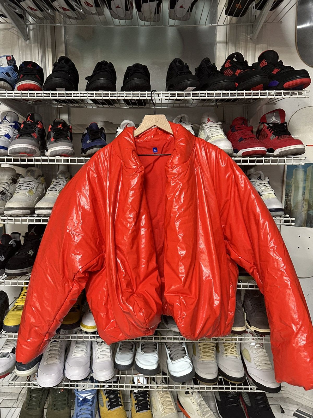 Yeezy Yeezy X Gap Red Leather Puffer Jacket Size US M / EU 48-50 / 2 - 1 Thumbnail