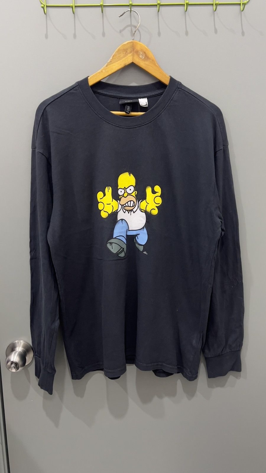 H&M × The Simpsons H&M x The Simpsons Size US S / EU 44-46 / 1 - 1 Thumbnail