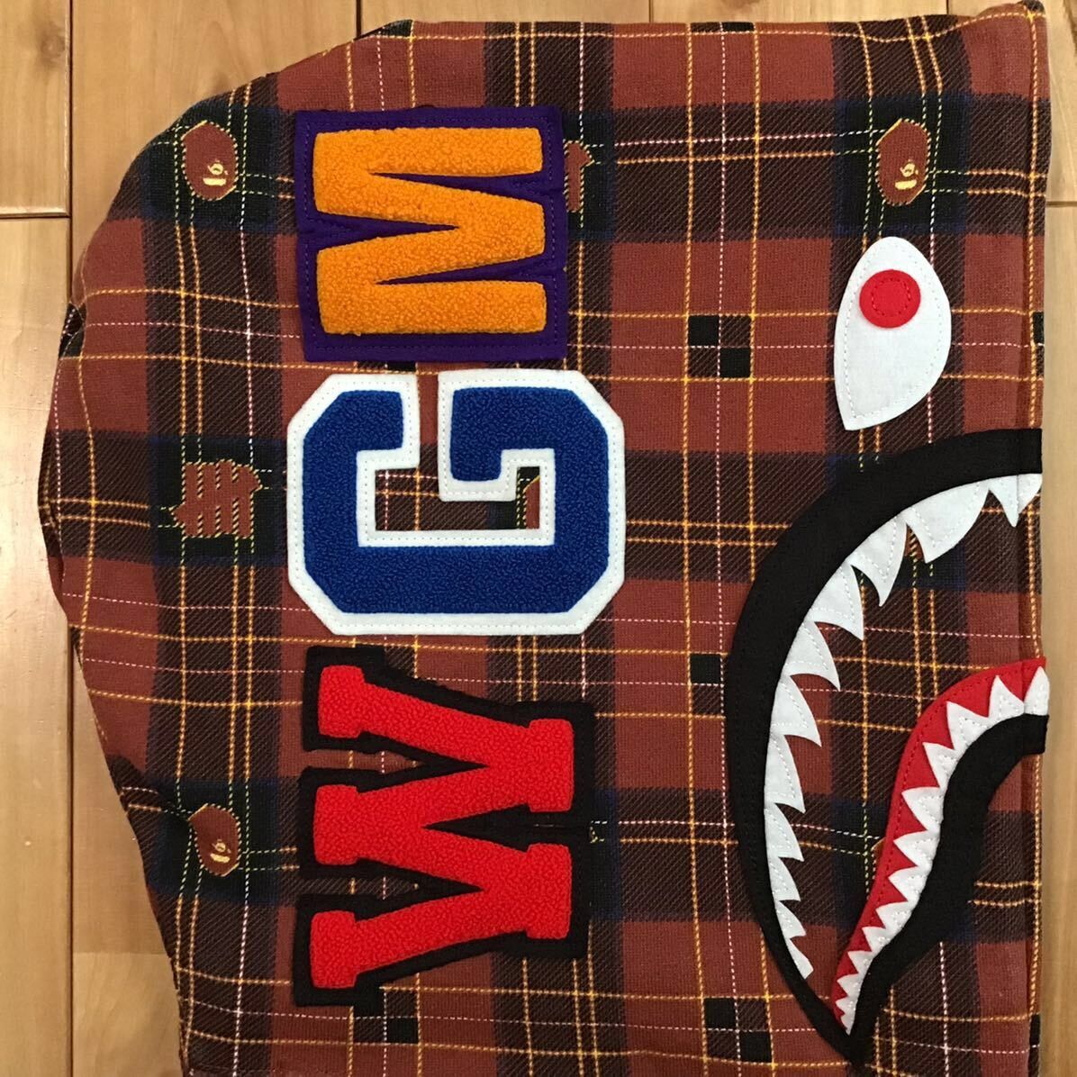 Bape × Undefeated BAPE × Undefeated check shark full zip hoodie a bathing ape Size US M / EU 48-50 / 2 - 5 Thumbnail