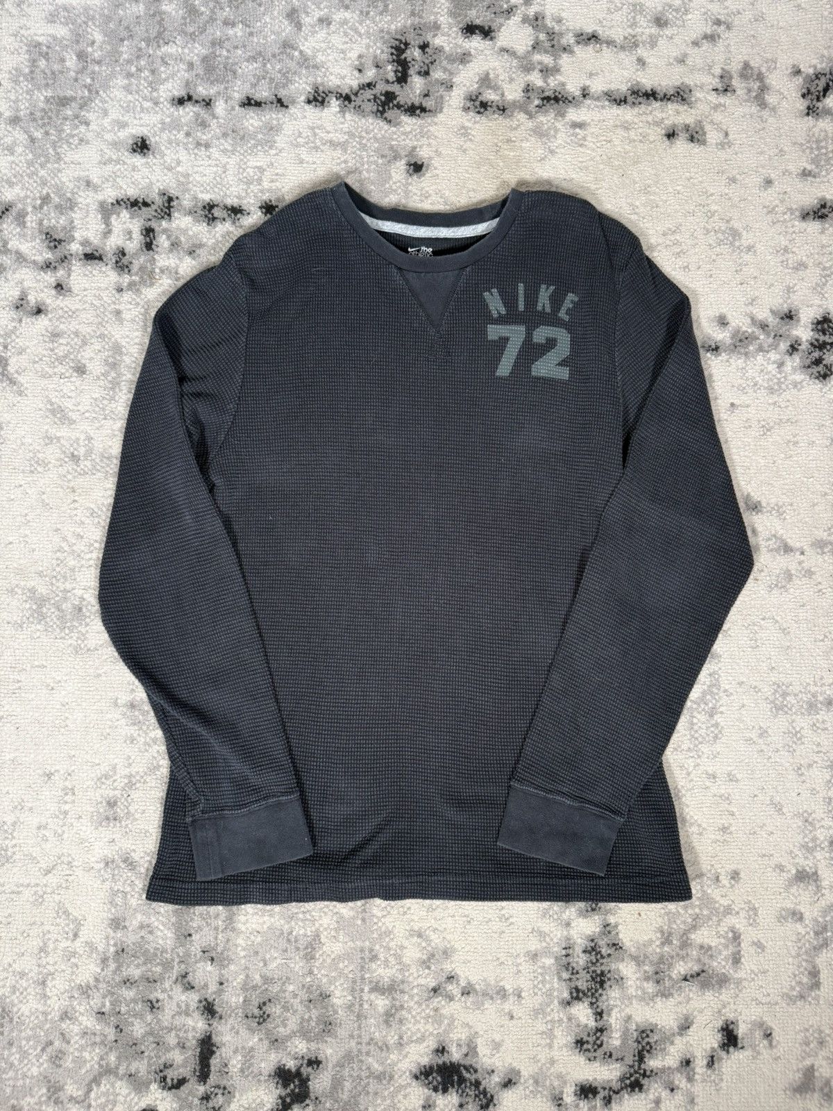 Nike Y2K Nike Black Thermal Waffle Long Sleeve T-Shirt Size US S / EU 44-46 / 1 - 1 Thumbnail