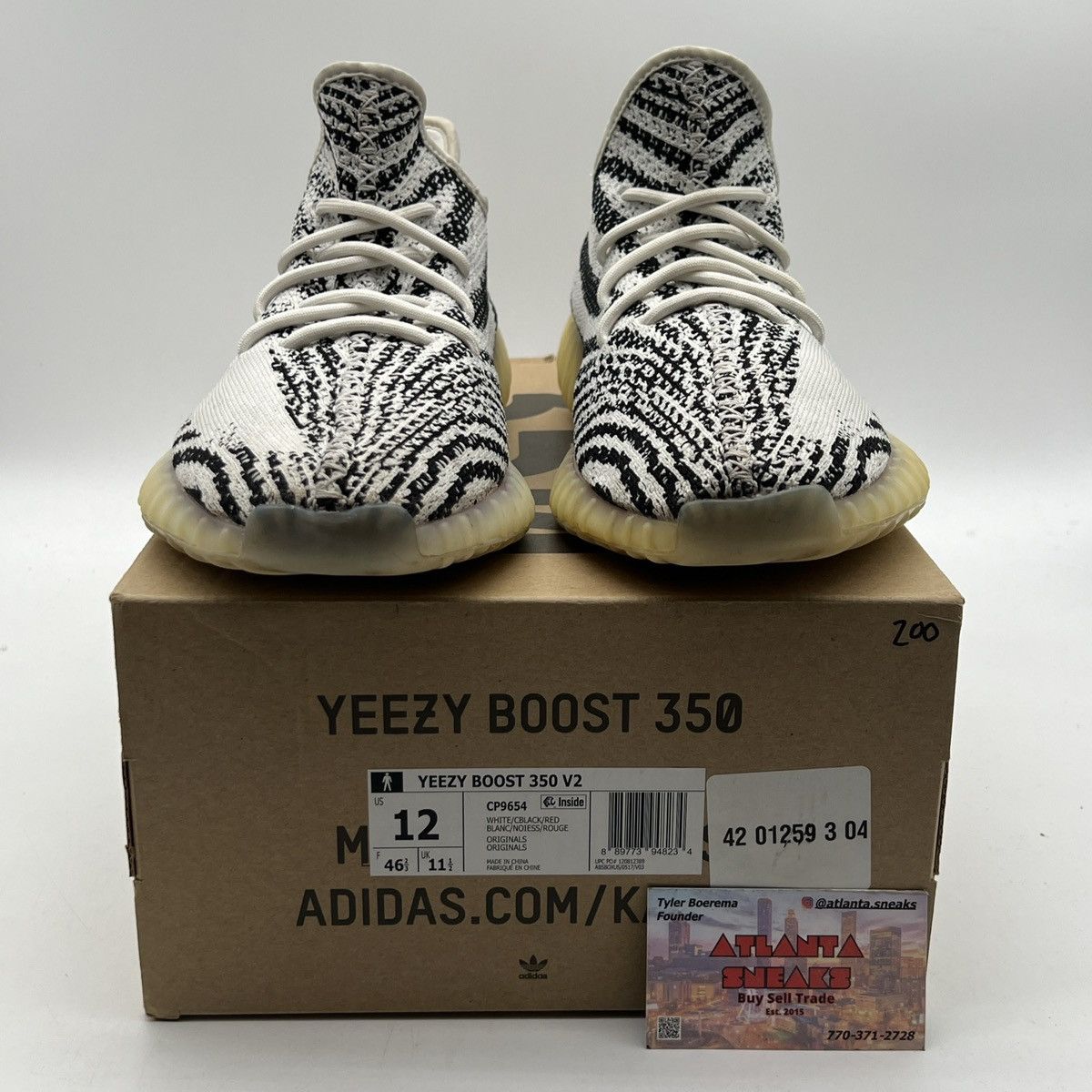Yeezy boost 350 zebra