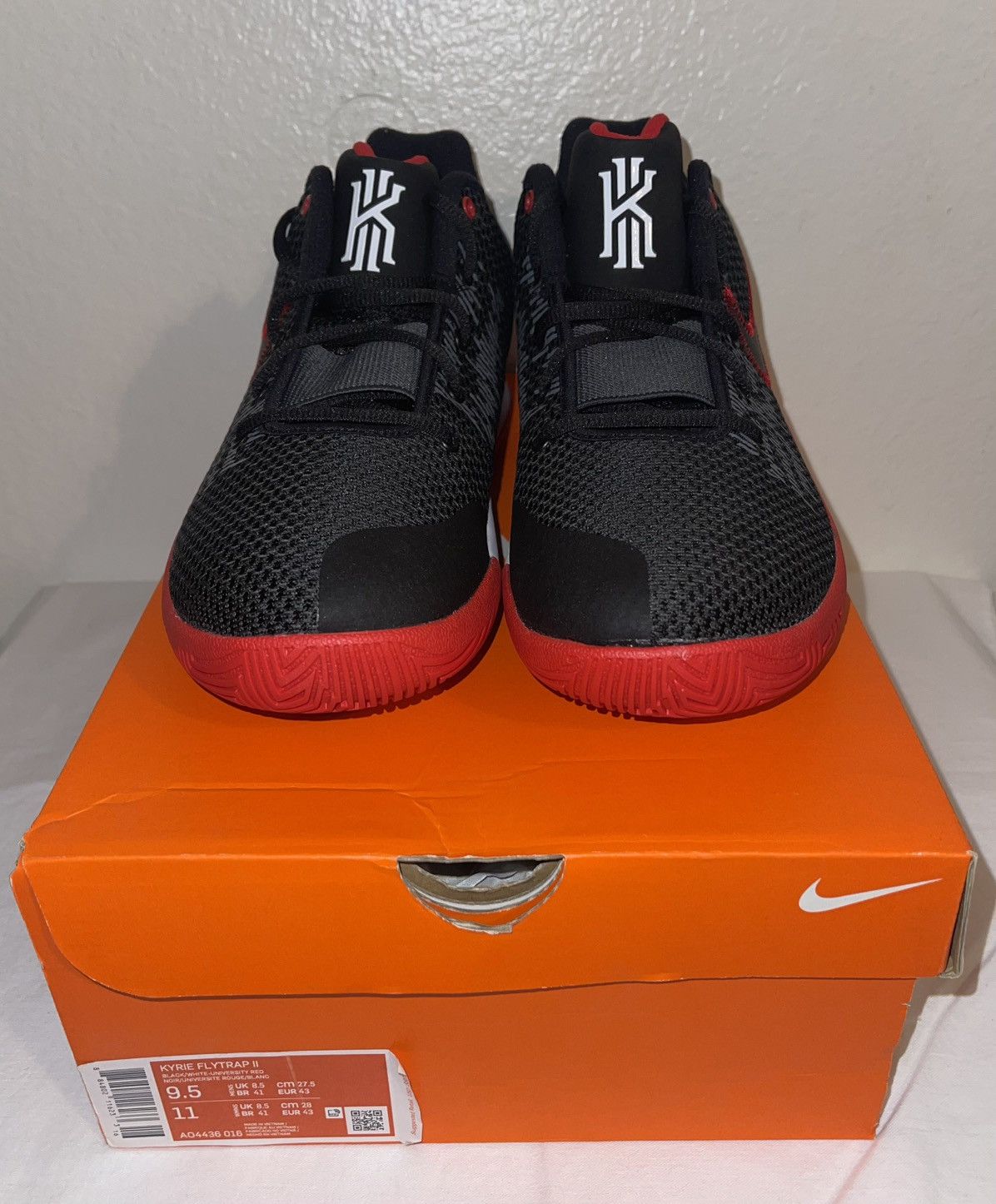 Nike Kyrie Flytrap 2 Bred - Sz 9.5 - New Size US 9.5 / EU 42-43 - 3 Thumbnail
