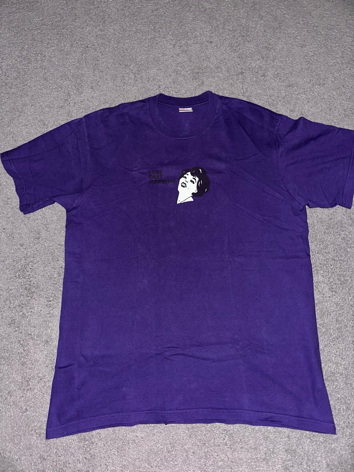 Designer × Supreme Purple „love that supreme“ shirt Size US M / EU 48-50 / 2 - 1 Thumbnail