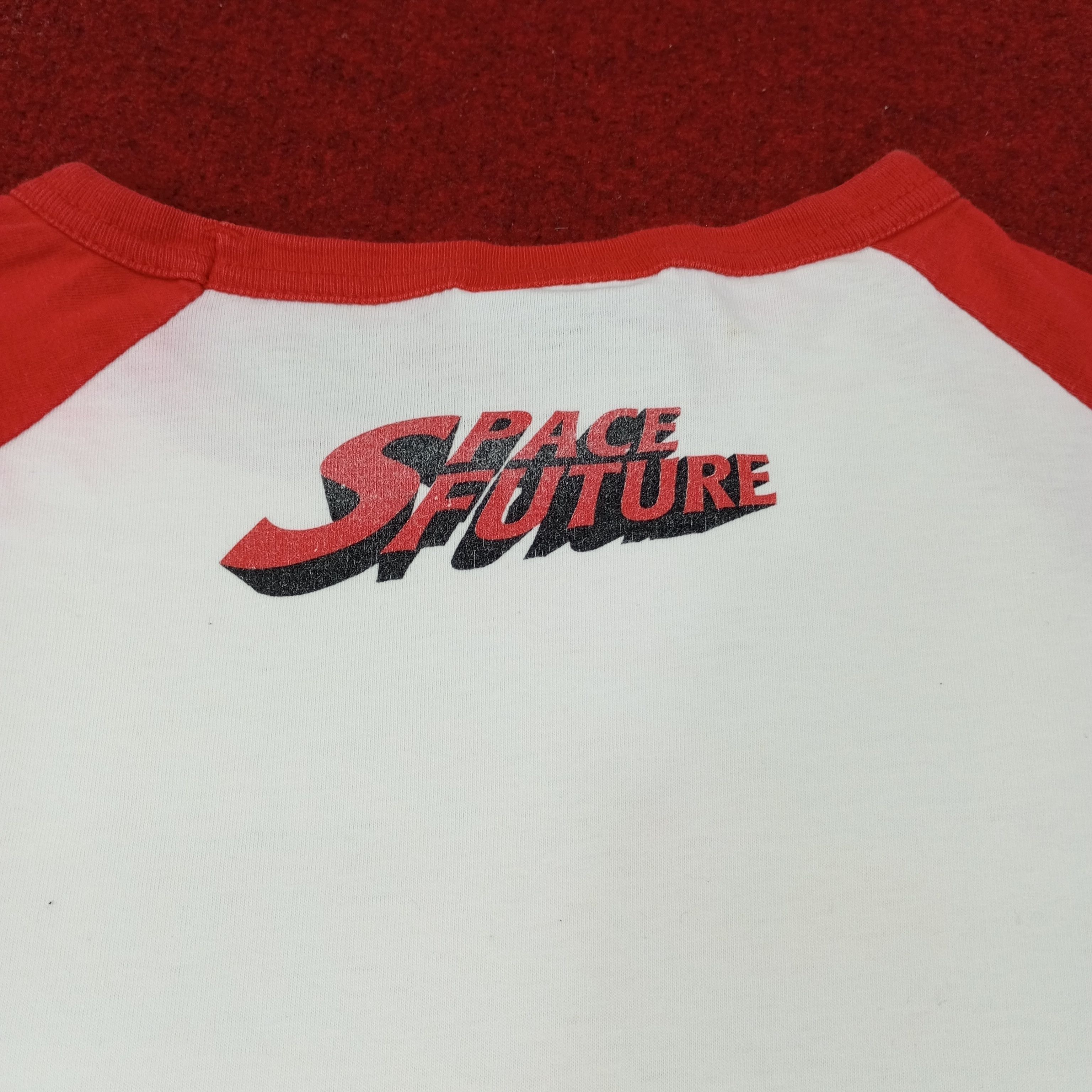 Vintage Space Future American Comics Streetwear Style Tshirt Size US M / EU 48-50 / 2 - 4 Thumbnail