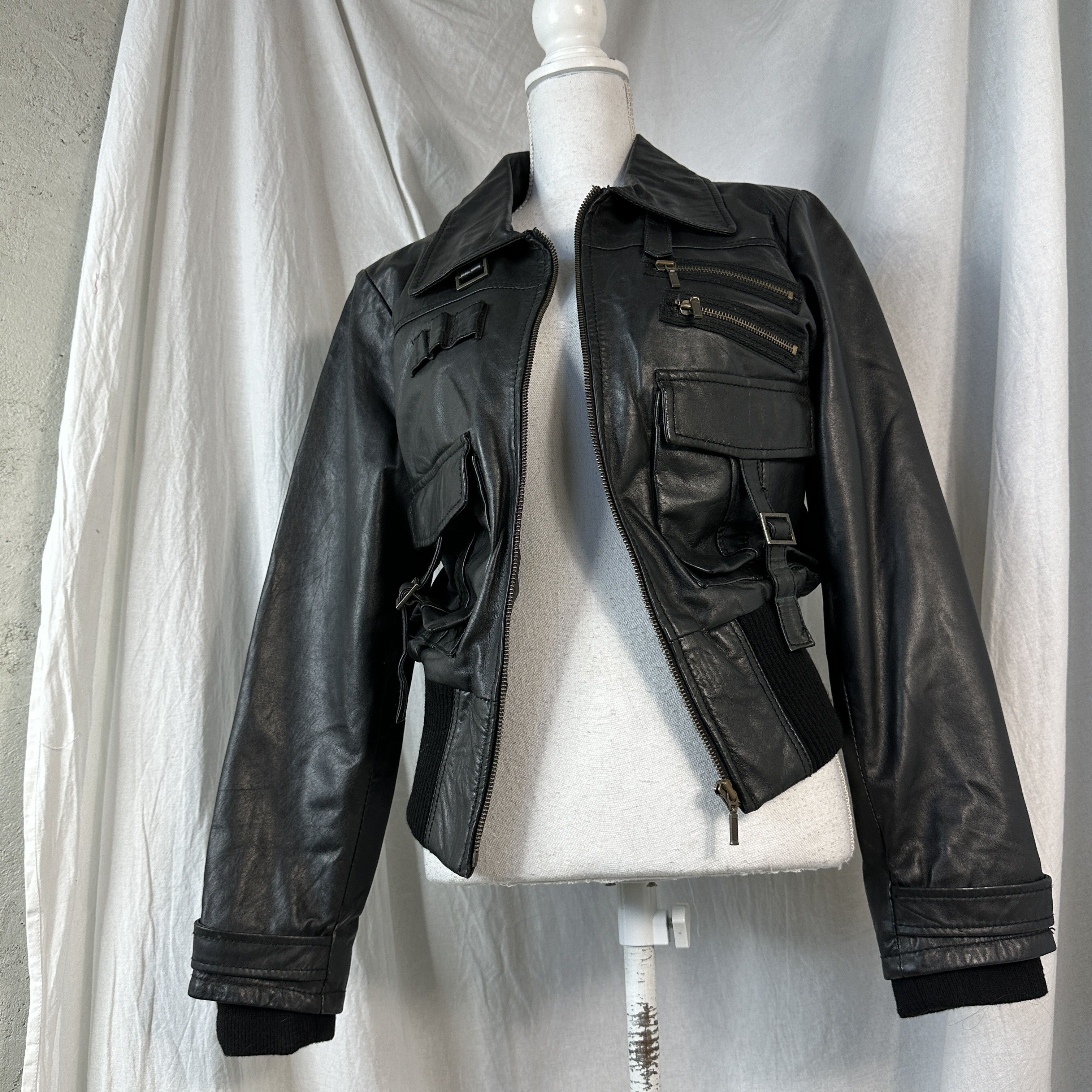 Vintage Vintage Avant Garde Moto Big Collar Leather Jacket Size US S / EU 44-46 / 1 - 3 Thumbnail