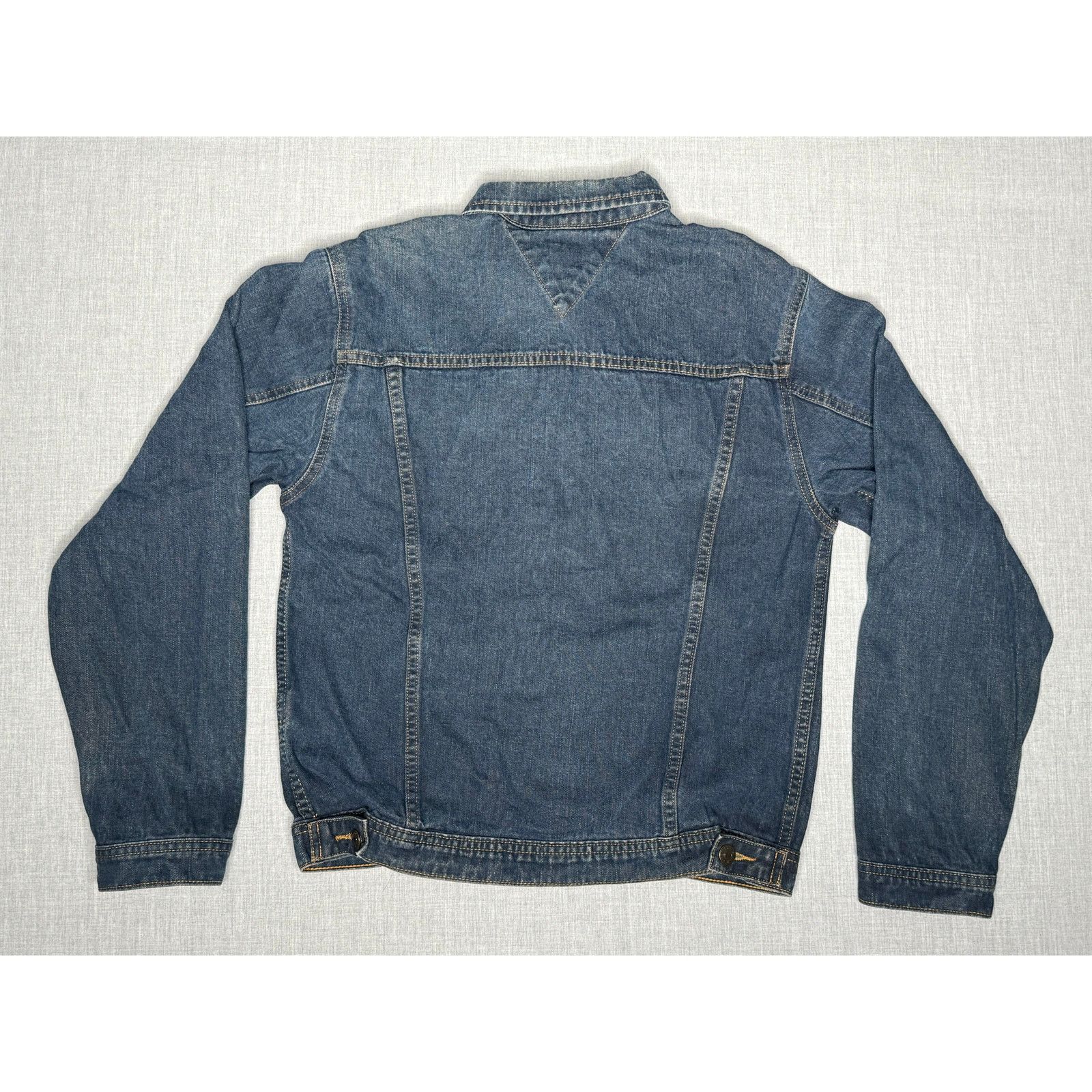 Tommy Hilfiger Tommy Hilfiger Button Up Denim Jean Jacket Women’s XL Size XL / US 12-14 / IT 48-50 - 2 Thumbnail