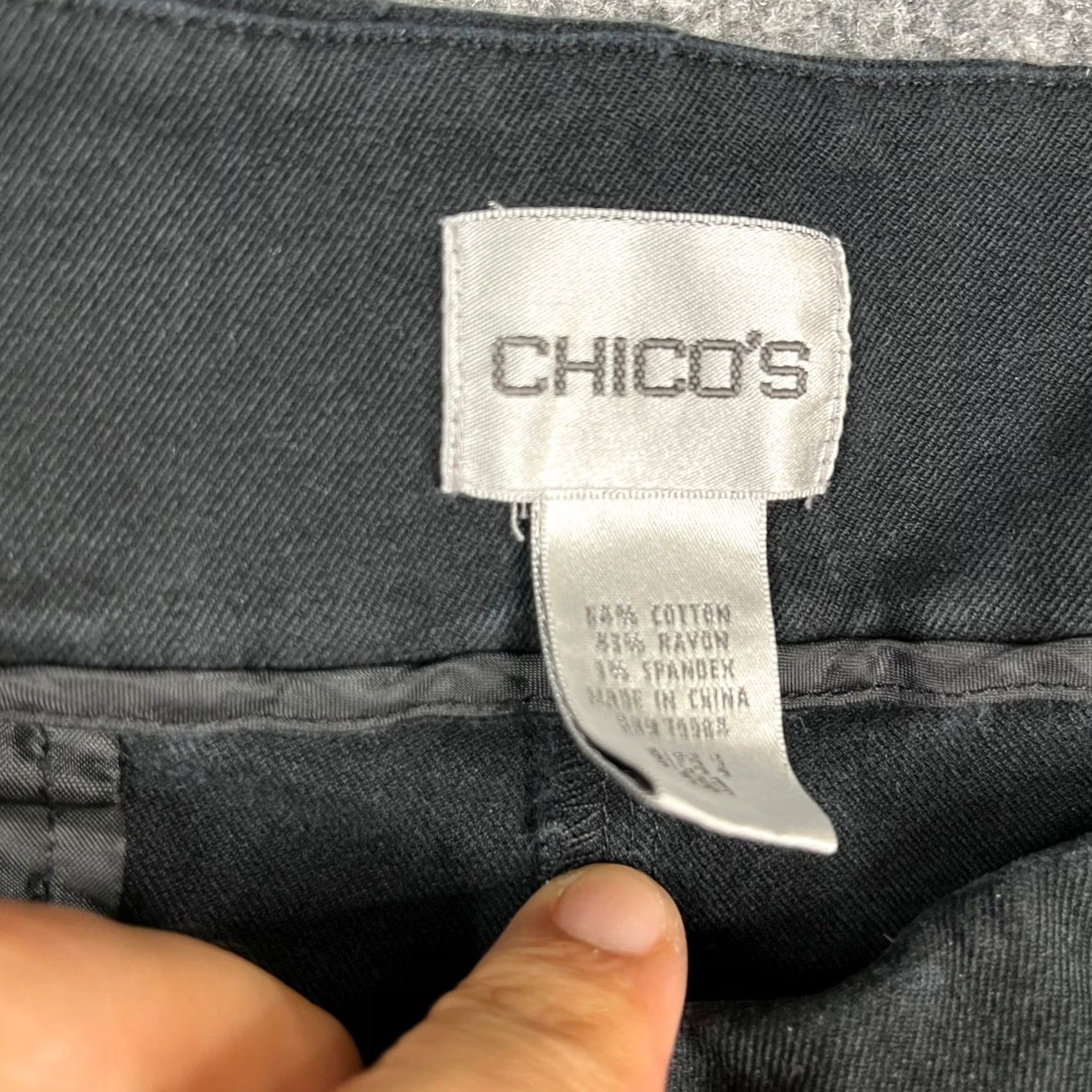 Vintage Chico's Pants Womens Black Straight Leg Stretch Cotton Blend Casual Fair 34 Size 24" / US 00 / IT 34 - 7 Thumbnail