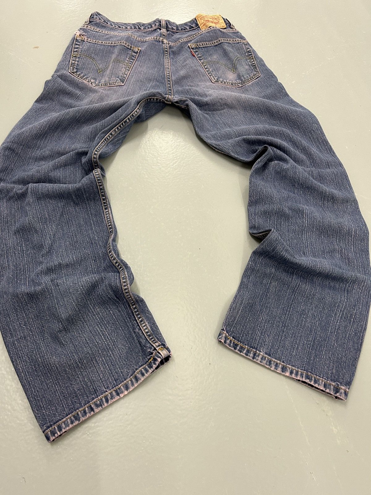 Levi's × Vintage Crazy vintage 90’s Levi’s 559 faded baggy essential jeans Size US 32 / EU 48 - 2 Thumbnail