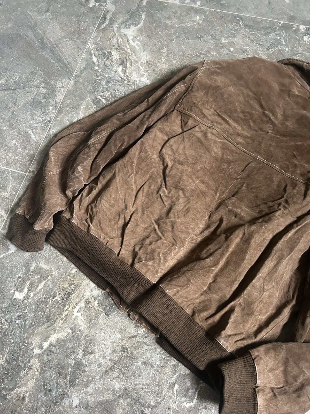 Vintage Vintage Pig Suede Leather Bomber Jacket Distressed Size 52 Size US L / EU 52-54 / 3 - 14 Thumbnail