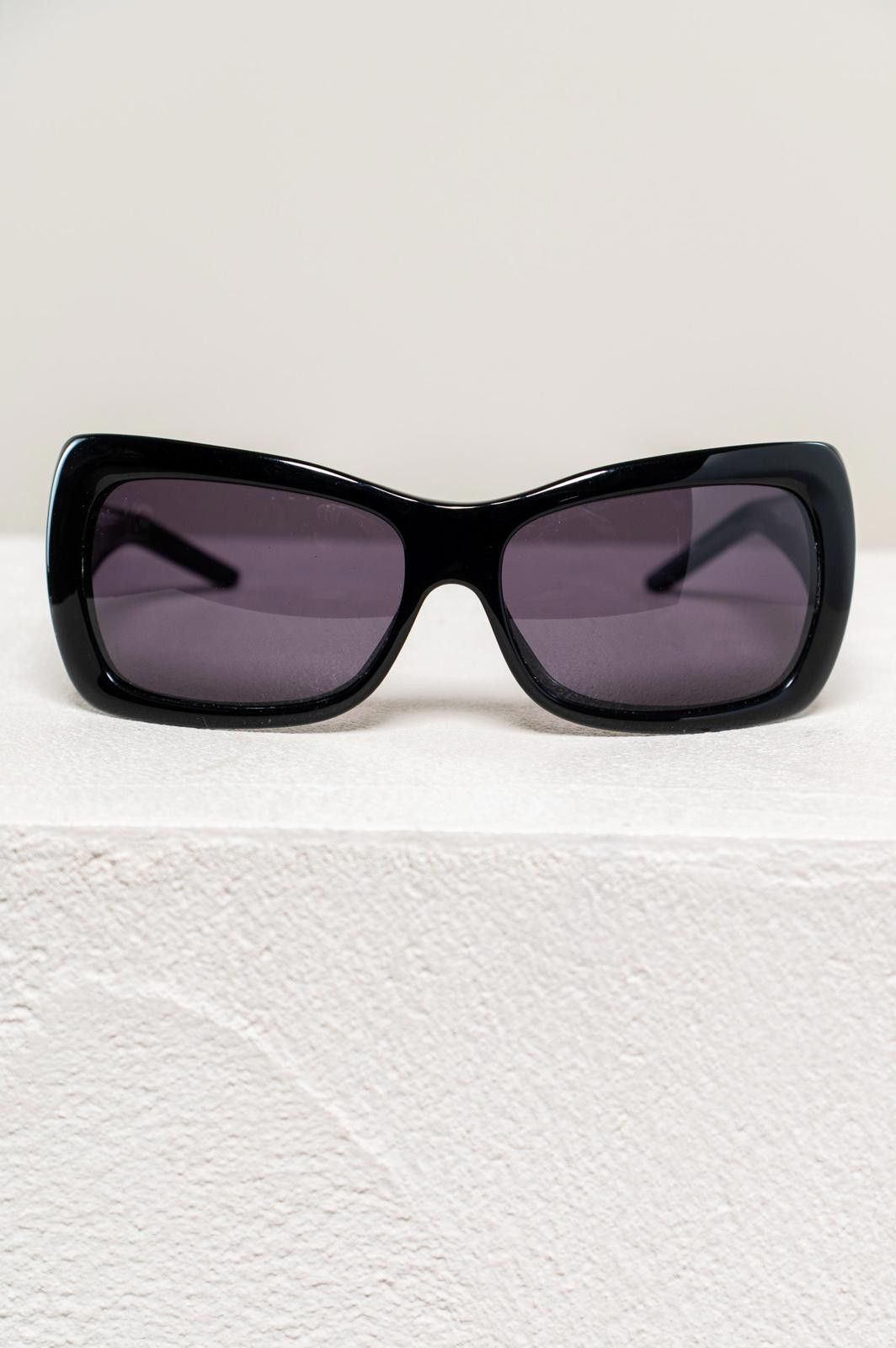 Valentino Valentino Sunglasses with Red V Detailing Size ONE SIZE - 1 Thumbnail