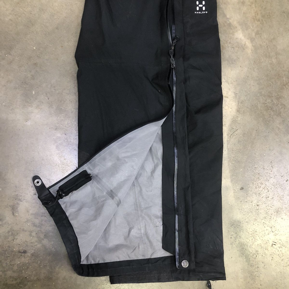 Haglofs HAGLÖFS VASSI TOURING GTX MEN PANTS Size US 31 - 8 Thumbnail
