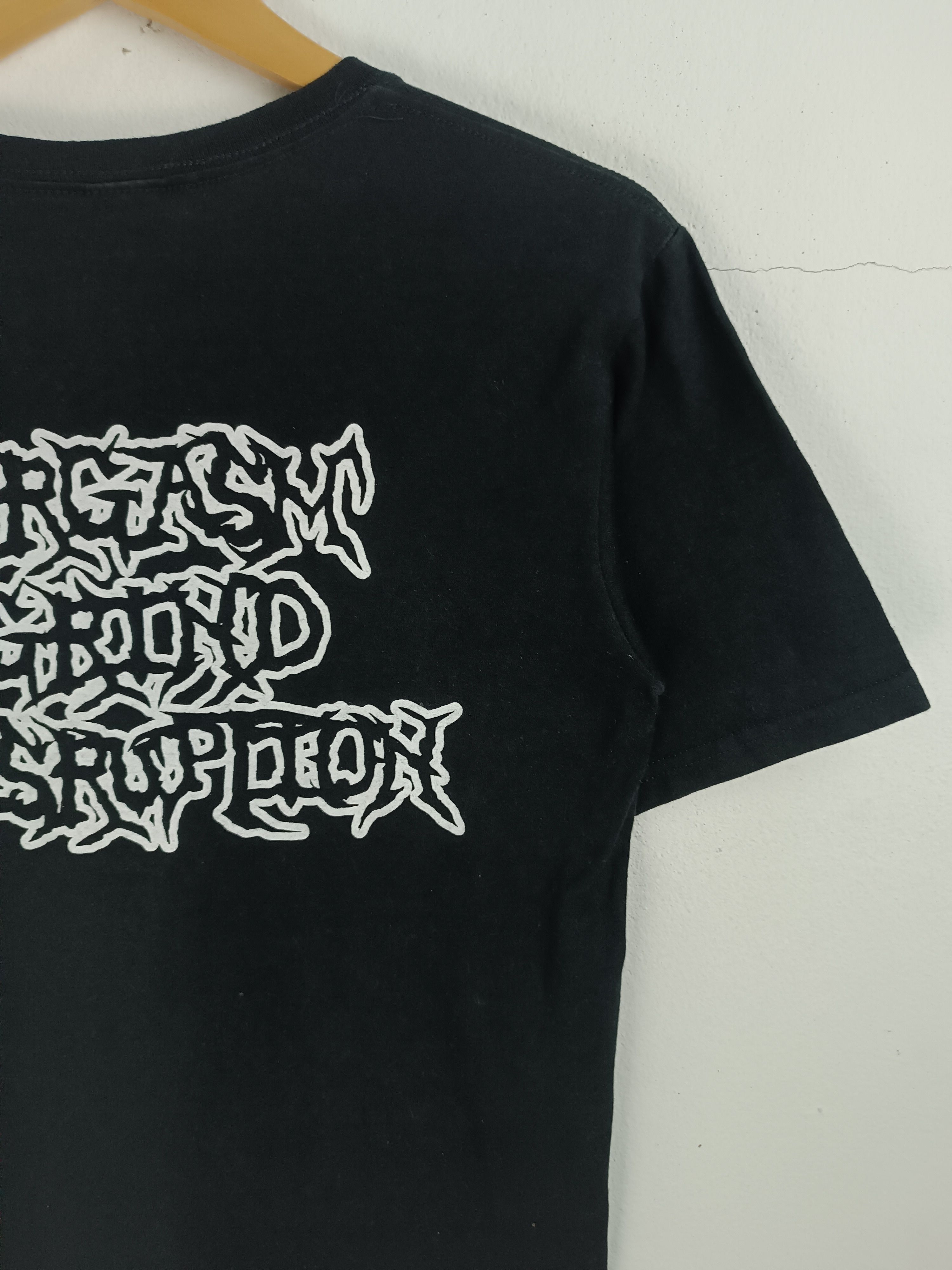Band Tees VINTAGE Y2K ORGASM GRIND DISRUPTION JAPAN GRINDCORE METAL Ts Size US S / EU 44-46 / 1 - 12 Thumbnail