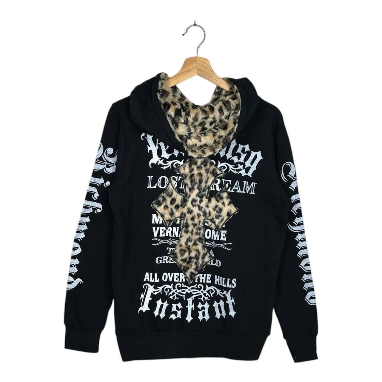 If Six Was Nine Y2K Avant Garde Faux Fur Leopard Print Cross Black Hoodie Size US M / EU 48-50 / 2 - 1 Thumbnail