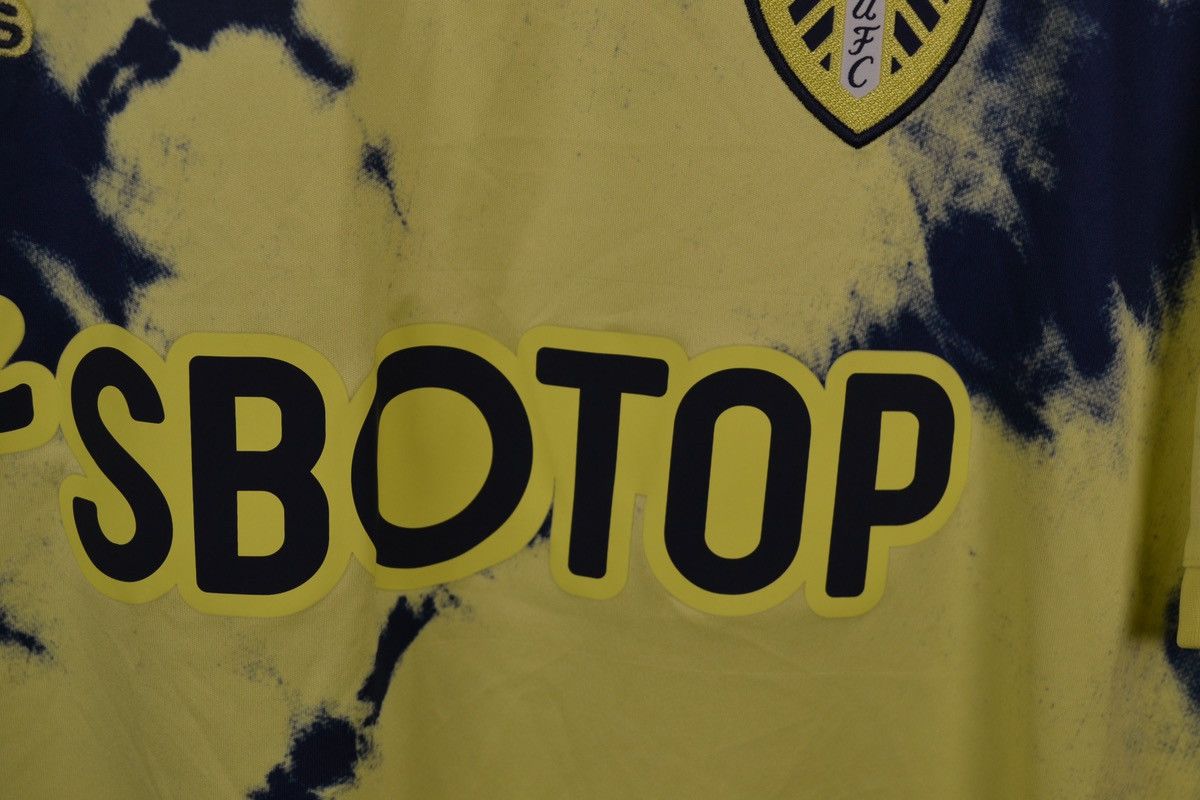 Adidas Leeds United Away Football Shirt Adidas Soccer Size XXL Size US XXL / EU 58 / 5 - 5 Thumbnail