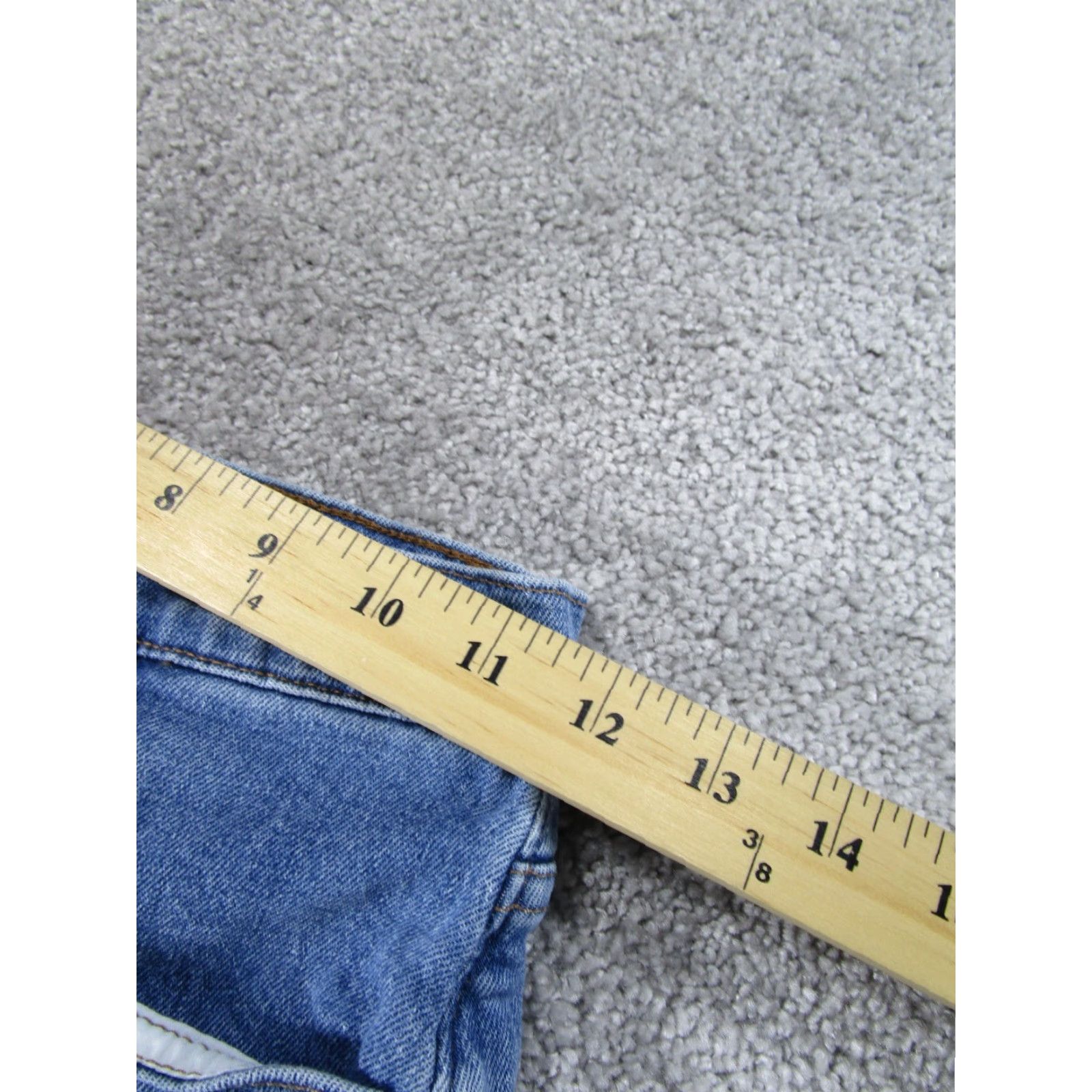 Madewell Madewell Shorts Womens 23 Medium Wash Denim Cut Offs Size 40" / US 18 - 6 Thumbnail
