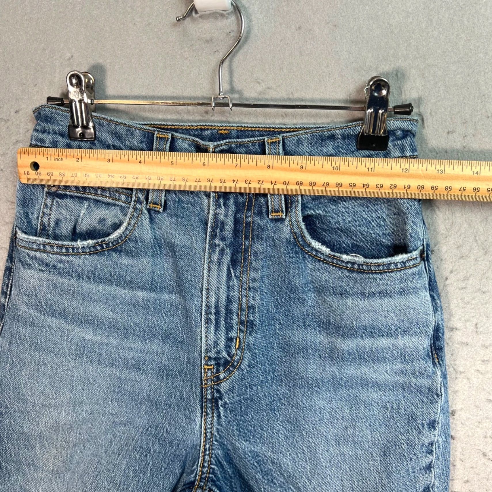 Levi's VINTAGE Levi's Womens 70s High Flare Denim Shorts Raw Hem 24 Blue 5-Pocket Design Adult Womens Shorts Womens Size 42" / US 20 - 6 Thumbnail