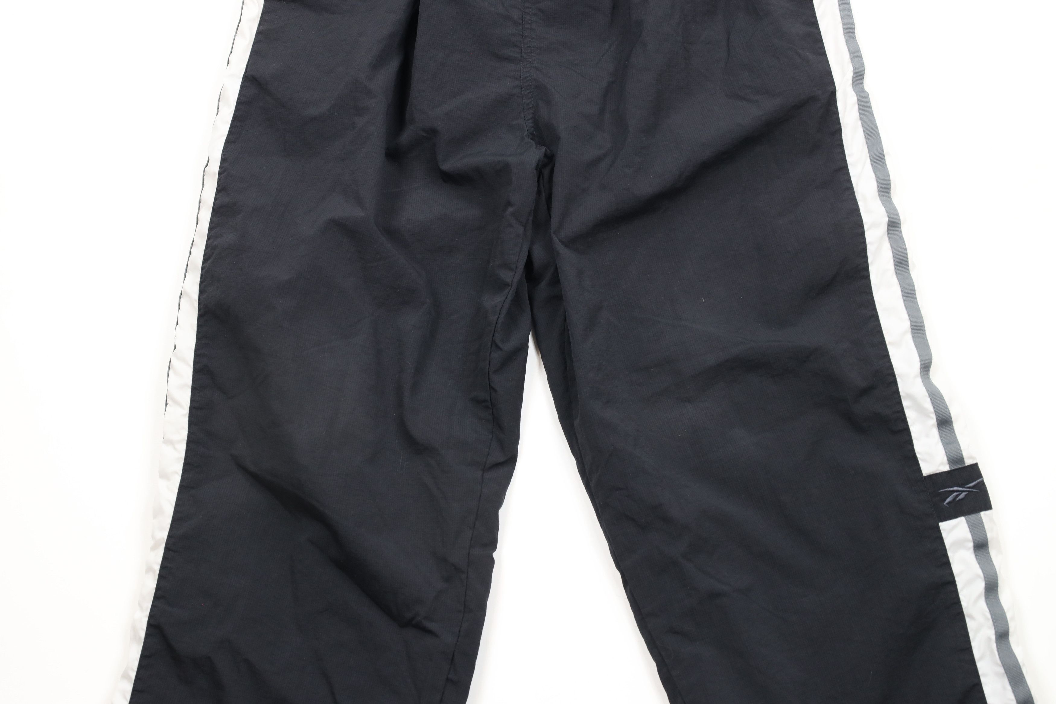 Reebok × Vintage Vintage 90s Reebok Lined Wide Leg Windbreaker Pants Black Size US 40 / EU 56 - 3 Thumbnail