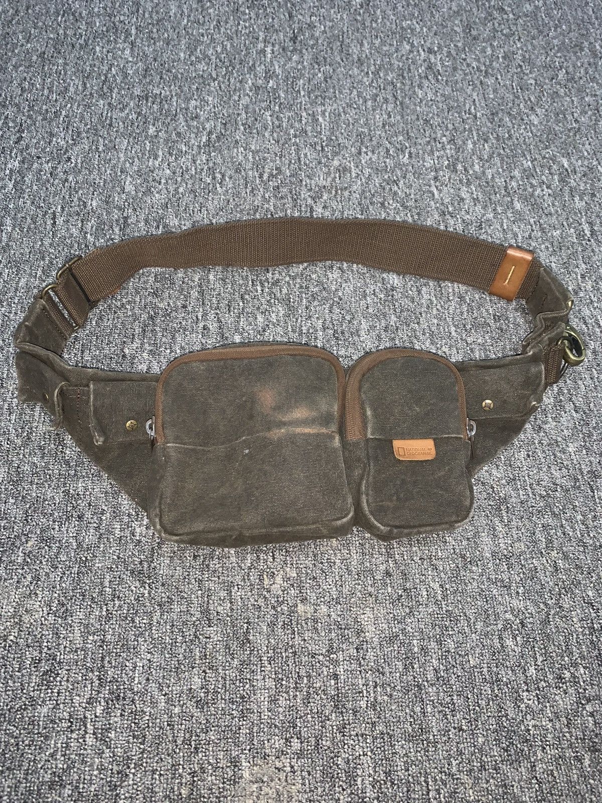 Vintage National Geographic Vintage Millitary Waist Bag Size ONE SIZE - 3 Thumbnail