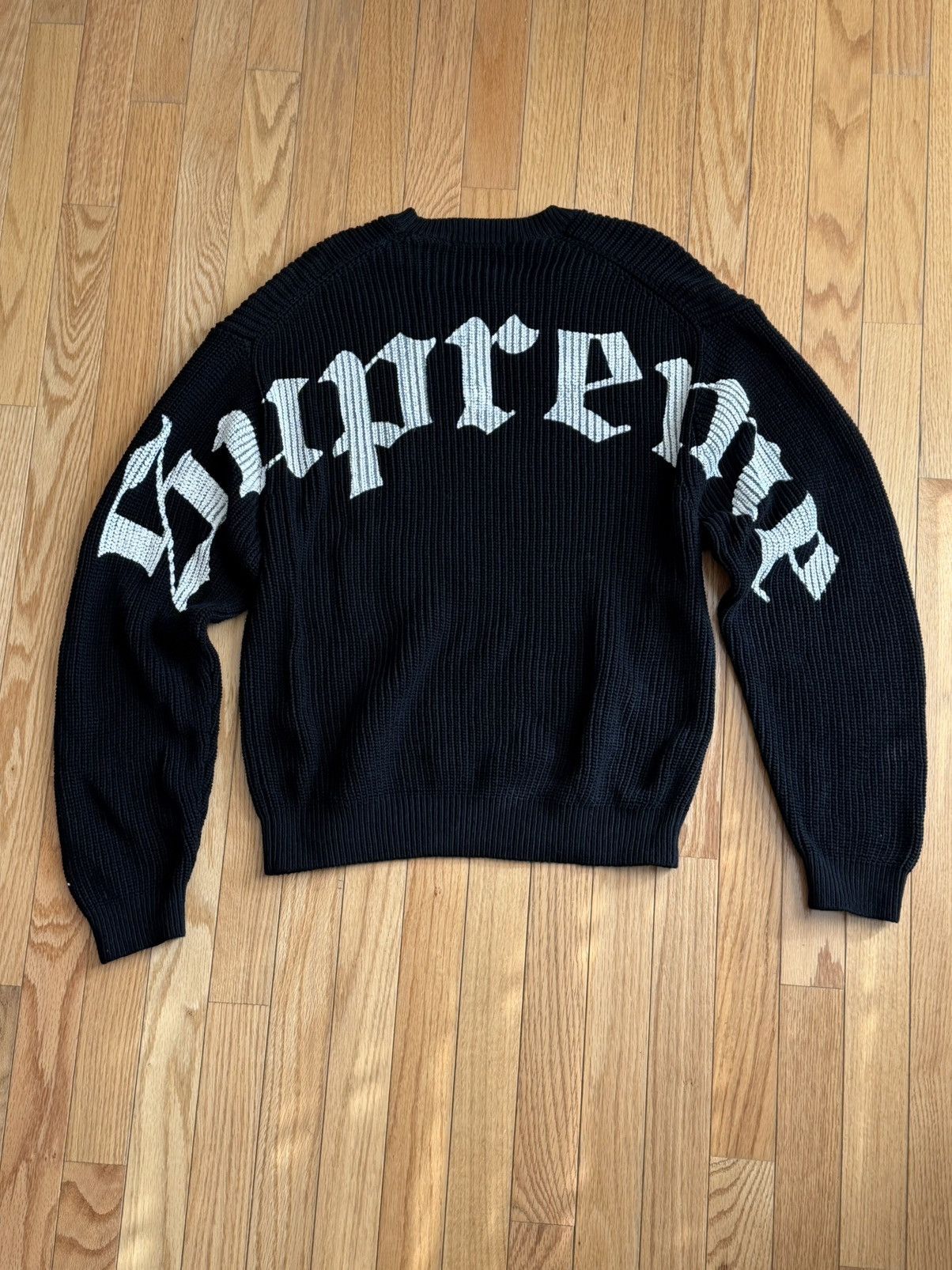 Supreme Hellraiser Sweater | Grailed