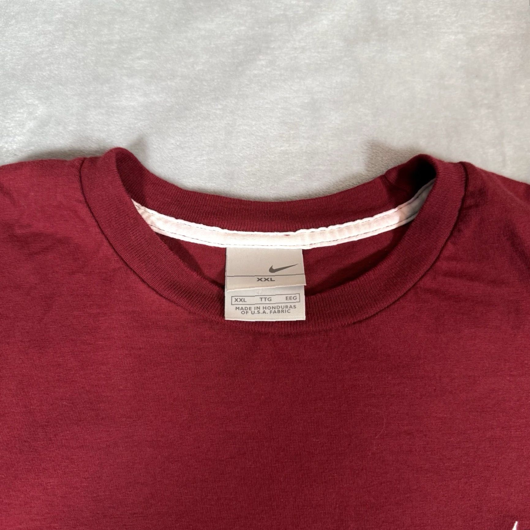 Nike Vintage Nike Embroidered Swoosh Logo T Shirt Mens 2XL Cropped Fit Dark Red Y2K Size US XXL / EU 58 / 5 - 3 Thumbnail