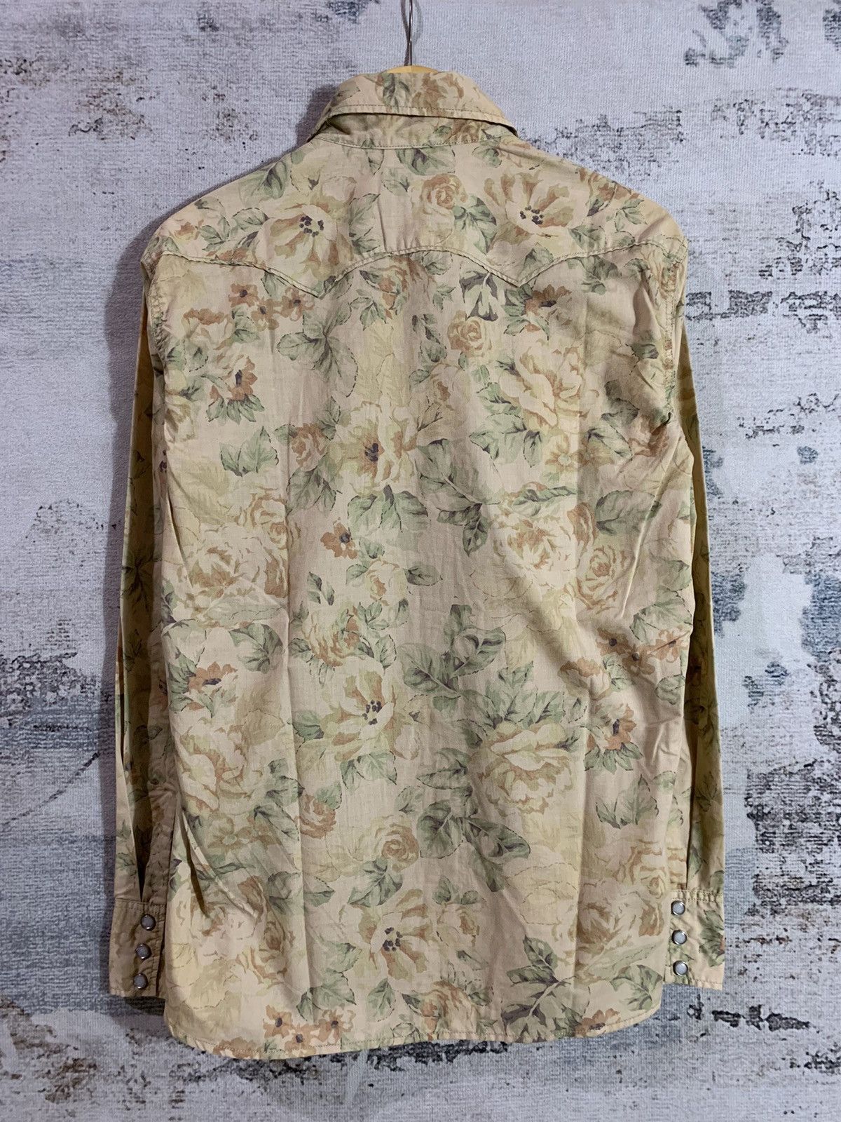 Levi's × Levi's Vintage Clothing × Vintage Vintage Levi's Western Flowers Studded Shirt Size US L / EU 52-54 / 3 - 2 Thumbnail