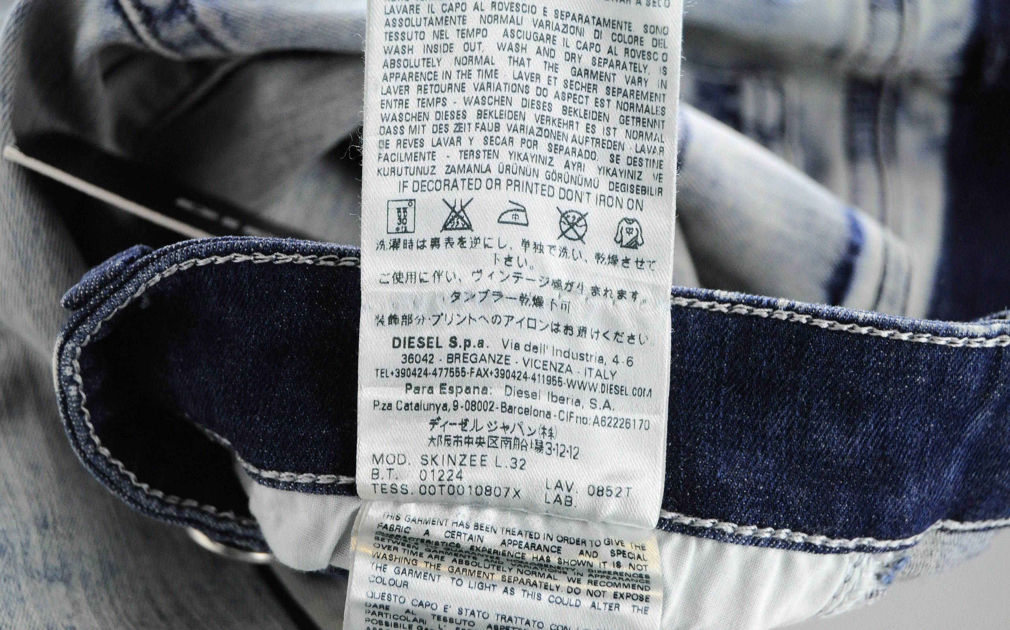 Diesel SKINZEE 0852T W27/L32 Blue Patched Washed Skinny 55001 Size 27" / US 4 / IT 40 - 8 Thumbnail